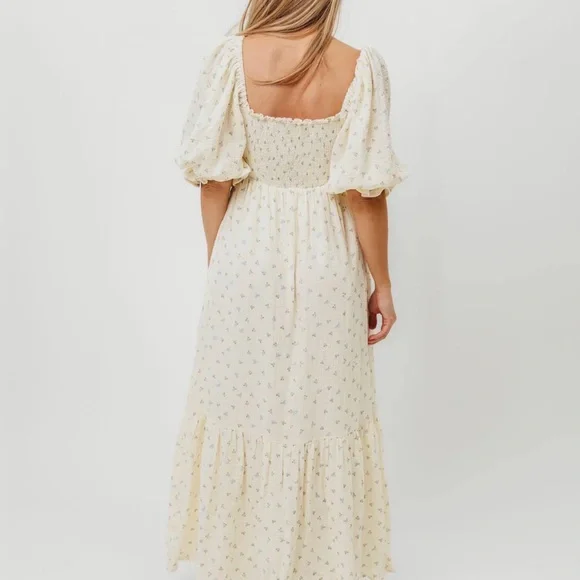 Chic Off-Shoulder Cream Maxi Dress - Picture 5 of 6